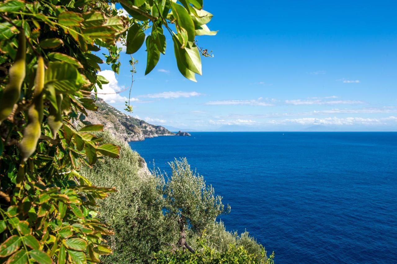 Sea Side Solandra Apartment Praiano Exterior photo